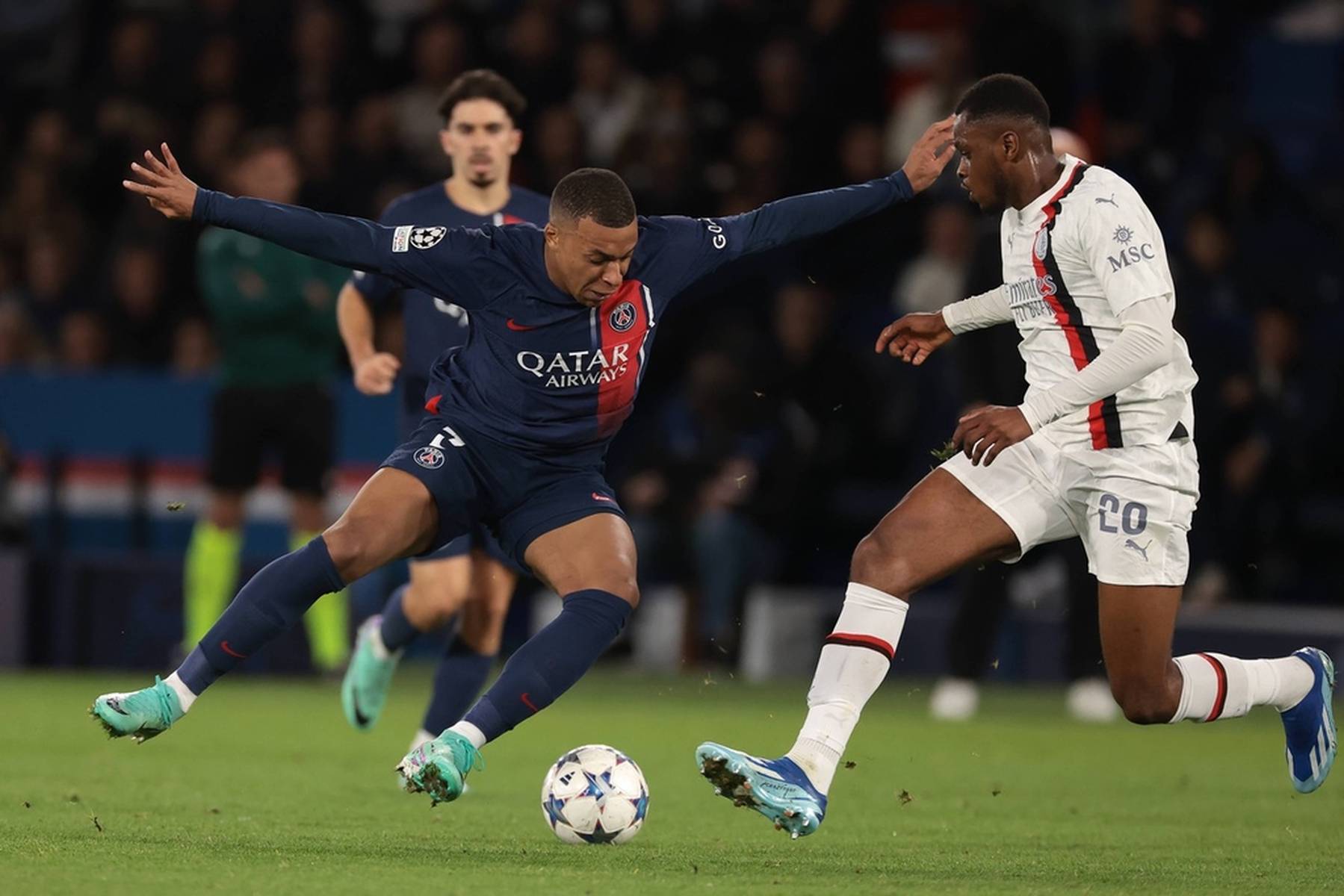 是一支充满 是一支充满